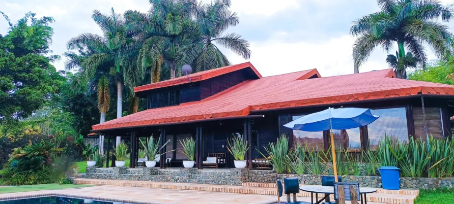 Casa Club Campestre #1 (Capacidad 16 Personas)