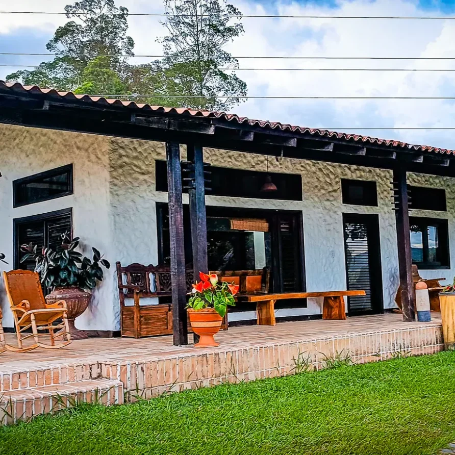 Casa Club Campestre #2 (Capacidad 14 Personas)