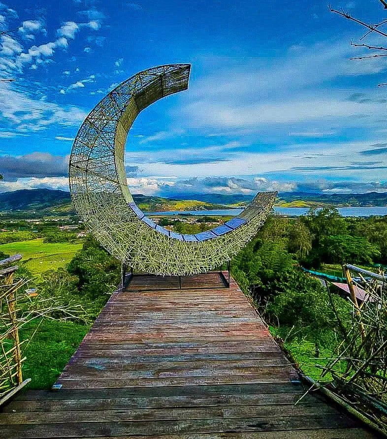 Glamping lago calima 11