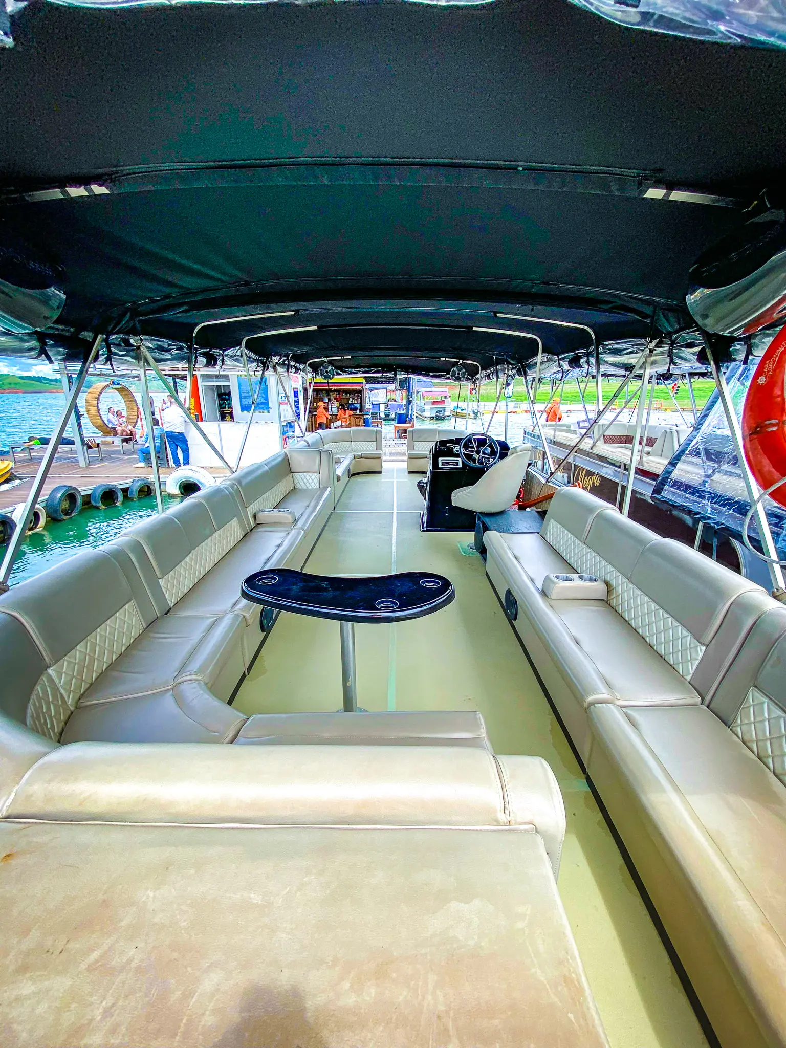 Paseo En Pontón En El Lago Calima 3 paseo en ponton 1 3