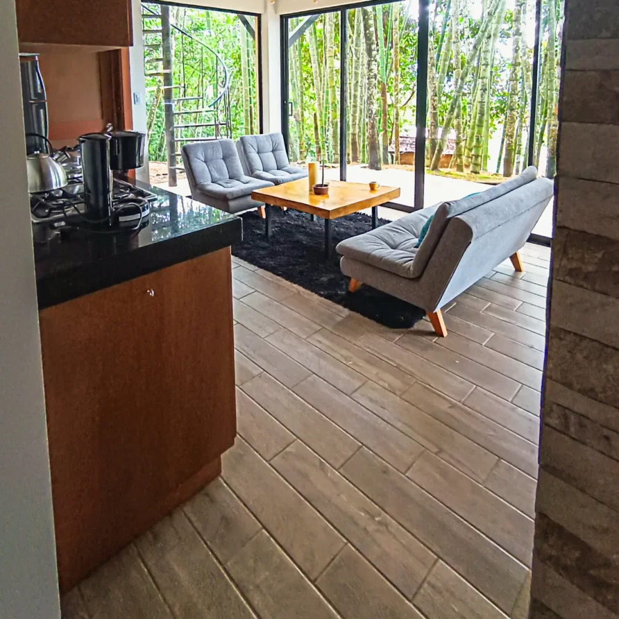Apartamento de Lujo en Lago Calima con Vistas al Bosque y al Lago (Capacidad 7)
