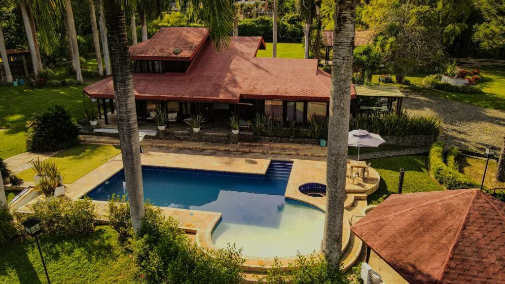 Pasadía Para Empresas En Lago Calima: ¡Experiencia Única! 10 club campestre casa 1 y piscina